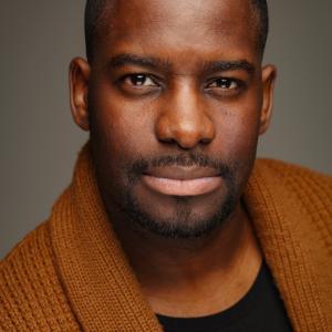 Inel Tomlinson headshot