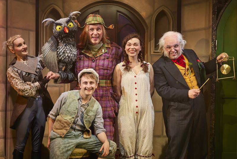 David Walliams' Awful Auntie