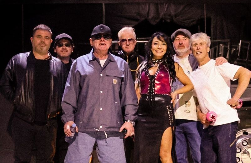 Happy Mondays